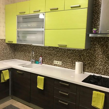 Apartment On Nebesnoi Sotni 지토미르 외부 사진